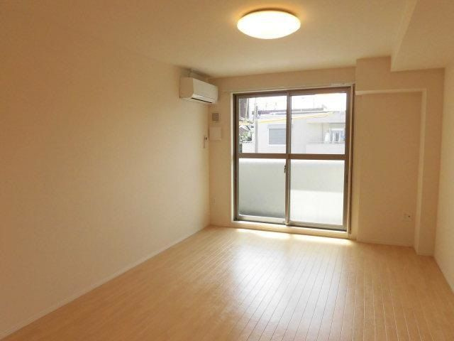 クリンゲル・バウム・カーの居間・リビング