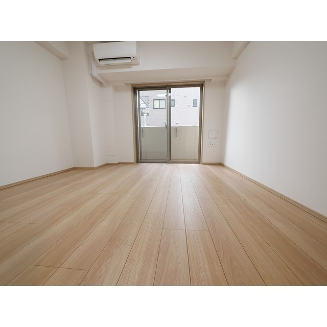 ディームス駒込の居間・リビング