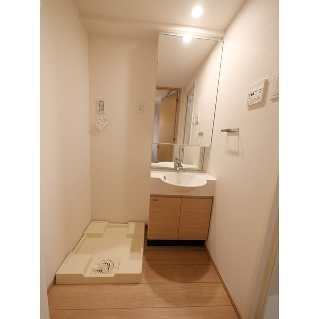 ディームス駒込の洗面所