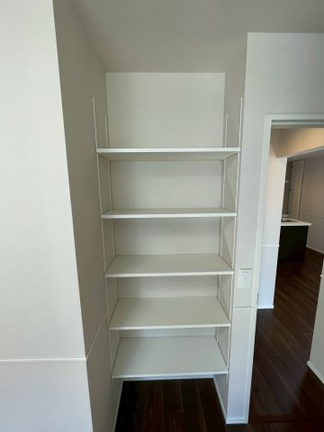 La Collina 新宿中落合の収納|★収納棚★