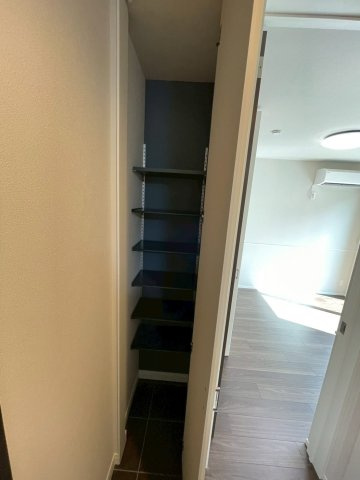 La Collina 新宿中落合の玄関|★シューズBOX★