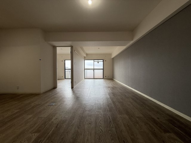 エバーグリーンハイツの居間・リビング