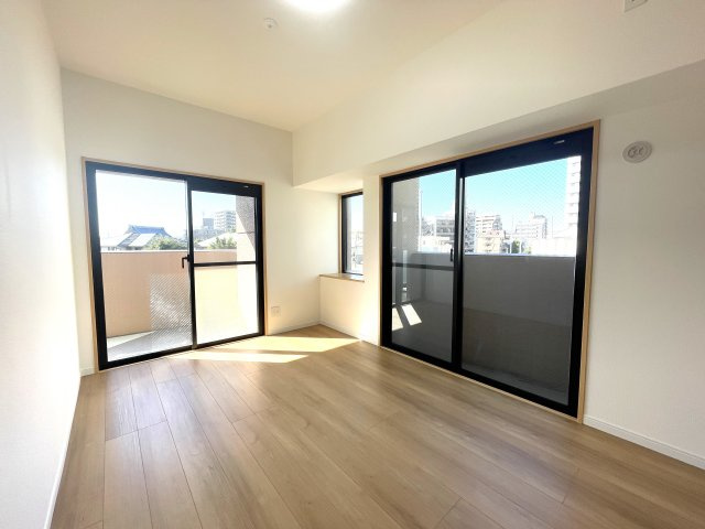 ハウベスト大橋の洋室