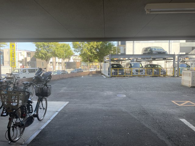 ハウベスト大橋の駐車場