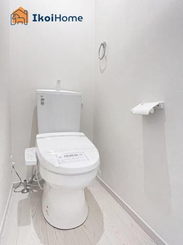 神戸市西区桜が丘西町3丁目　新築戸建のトイレ|【ホームページに現地動画掲載中】●年中無休：当日予約可●トイレが2か所あるので夜中も安心です。