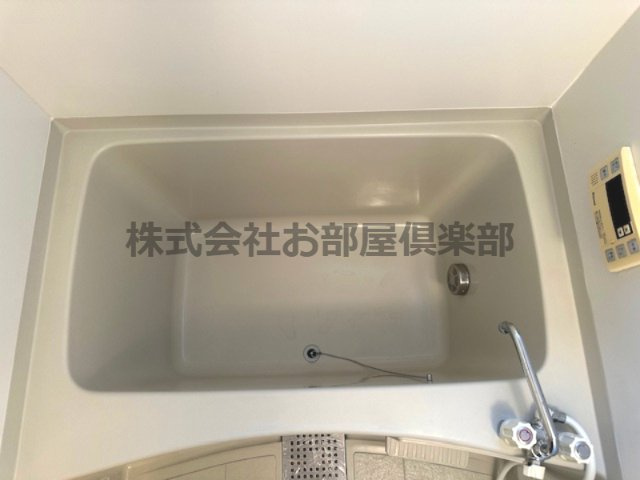 アパルトマントNFB　B棟の浴室|ゆったり過ごせるお風呂です