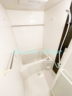 【浴室】 | ベルレジデンス | 清潔感のあるバス♪