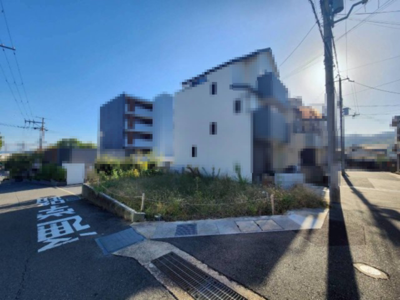 長岡京市奥海印寺東山の外観|角地のため、日当たり、通風良好(^^)/