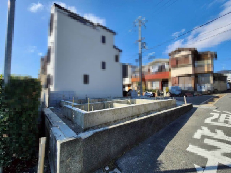 長岡京市奥海印寺東山の前面道路含む現地写真|閑静な住宅街です。