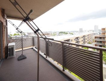 【バルコニー】 | グレイスガーデン上大岡