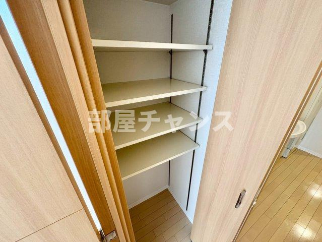 プラチナ名古屋ビルの収納