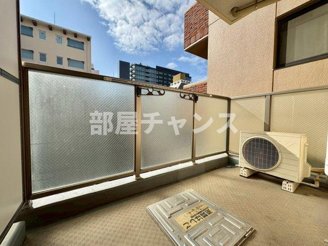 プラチナ名古屋ビルのバルコニー