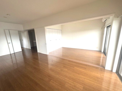 【洋室】 | ジェム川口プライムアベニュー | 解放感があり明るいリビングです！