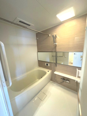 【浴室】 | ジェム川口プライムアベニュー | 広々したお風呂はゆっくりは入れて癒されます♪