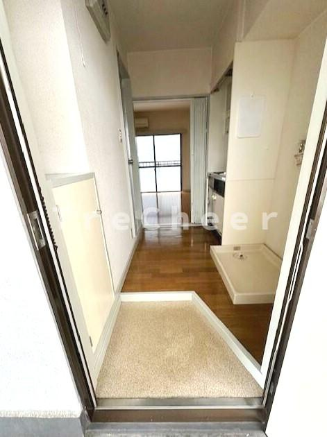 カーサ赤羽の玄関