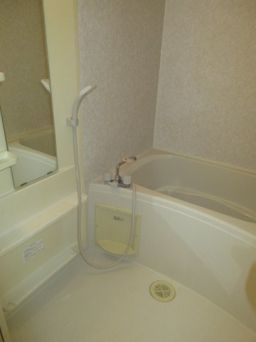 シャリテＳの浴室