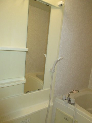 シャリテＳの浴室