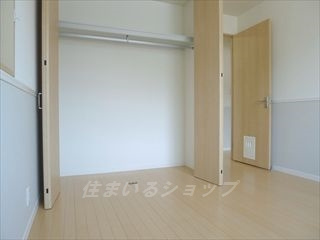 広島市安佐北区上深川町のアパートの収納|クローゼット