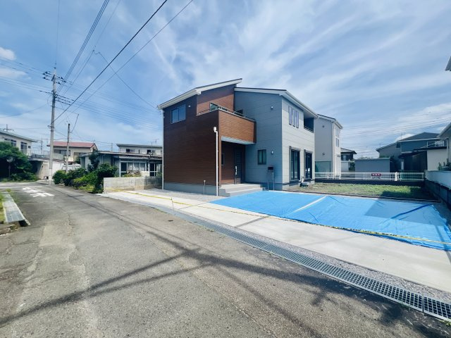 前橋駒形の前面道路含む現地写真|車の通りも少なく駐車も楽々♪