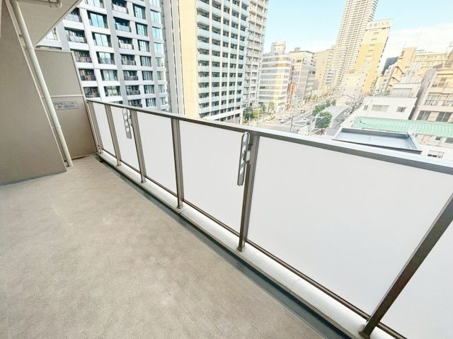 カサーレ梅田プレミアのバルコニー