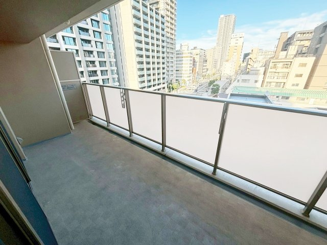 カサーレ梅田プレミアのバルコニー