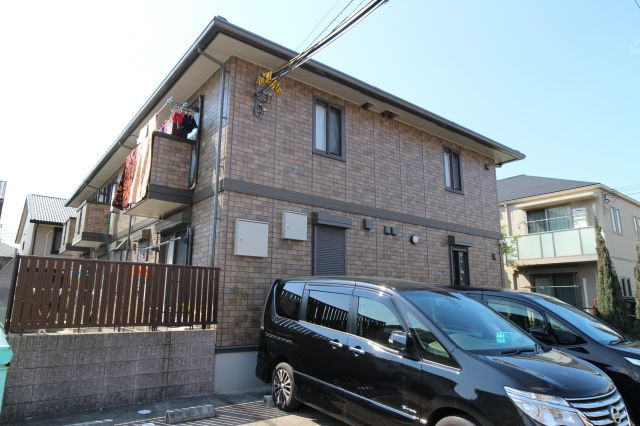 グレイス中道のエントランス