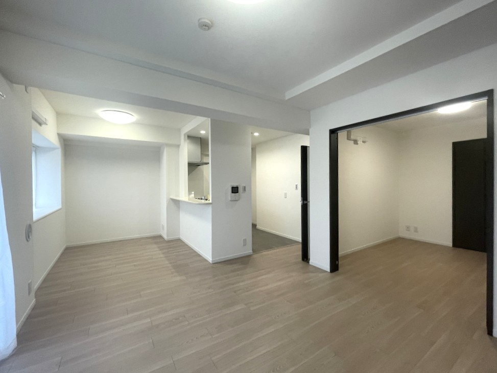 ルミナス八潮参番館の居間・リビング