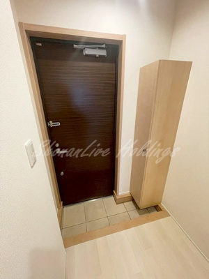 【玄関】 | ビューノQ.S.横濱阪東橋 | シューズボックス付きの玄関♪