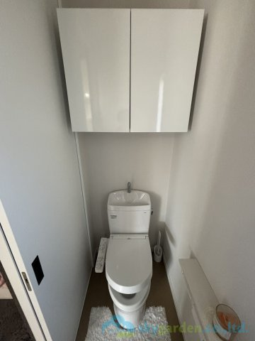 小田原市前川　中古戸建のトイレ