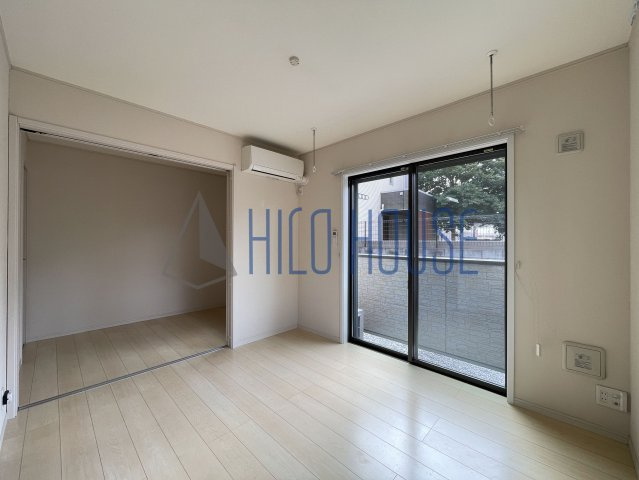 ArrozⅠ(アロスワン)の居間・リビング