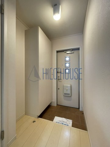 ArrozⅠ(アロスワン)の玄関