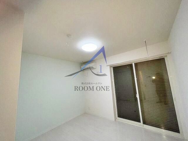 エクセルコート白楽の居間・リビング|洋室のお部屋です。