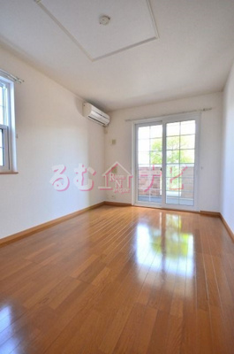 【エントランス】 | メゾンドヒルズＡ