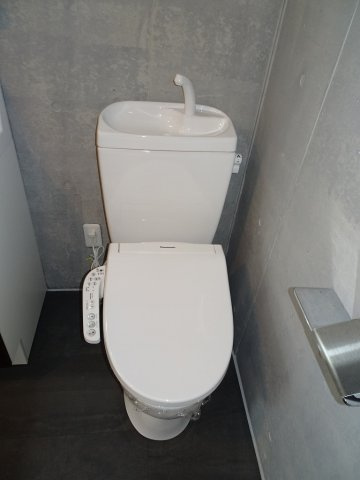 コルク本駒込のトイレ