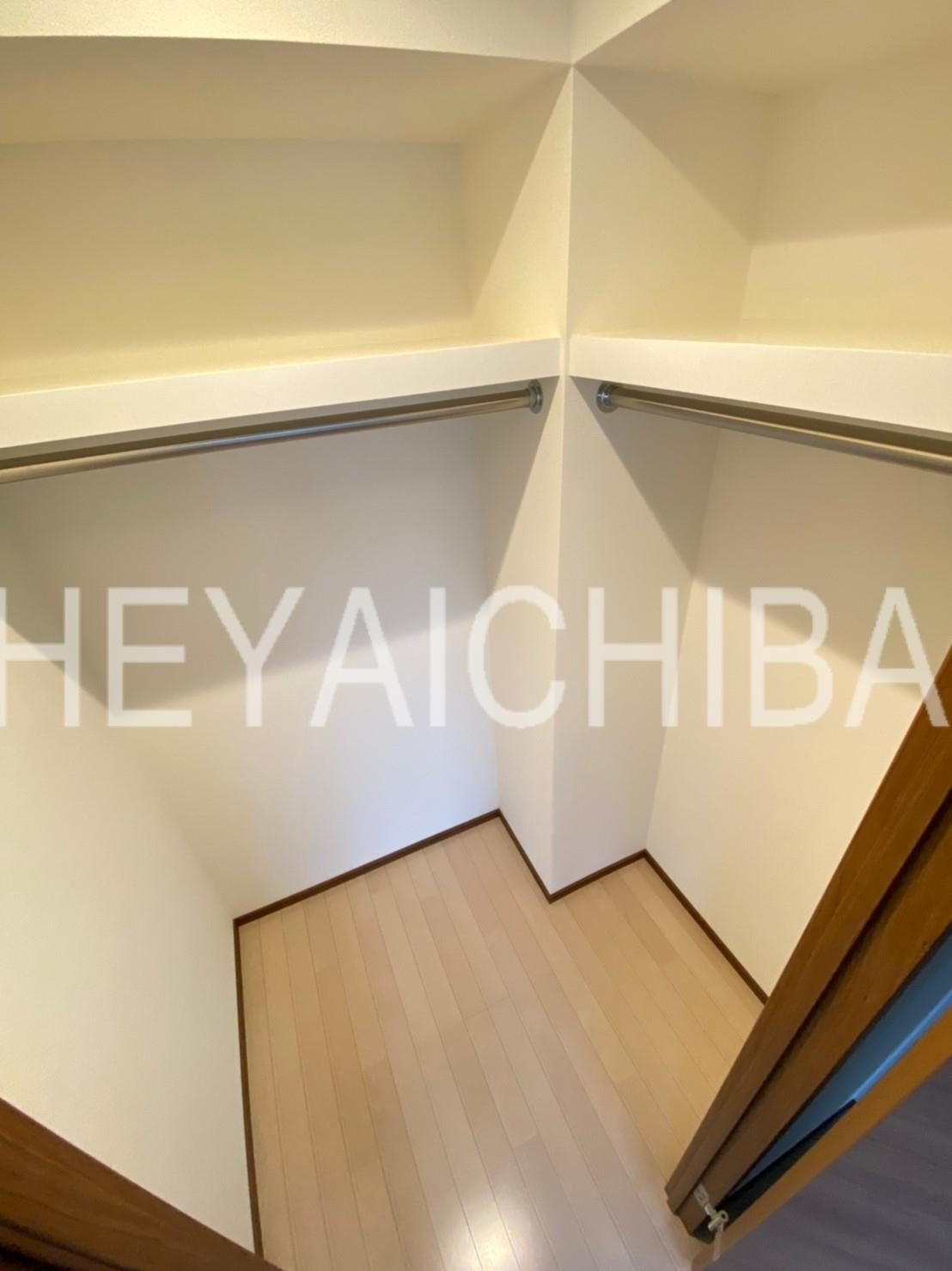 GLANZ秋葉原レジデンスの収納|ウォークインクローゼット