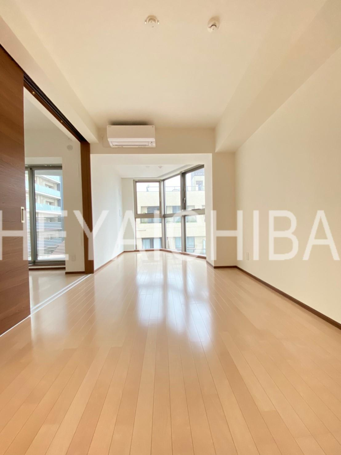 GLANZ秋葉原レジデンスの居間・リビング