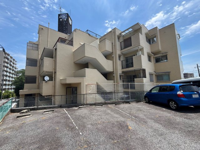 ユニーブル第2一社マンションの外観