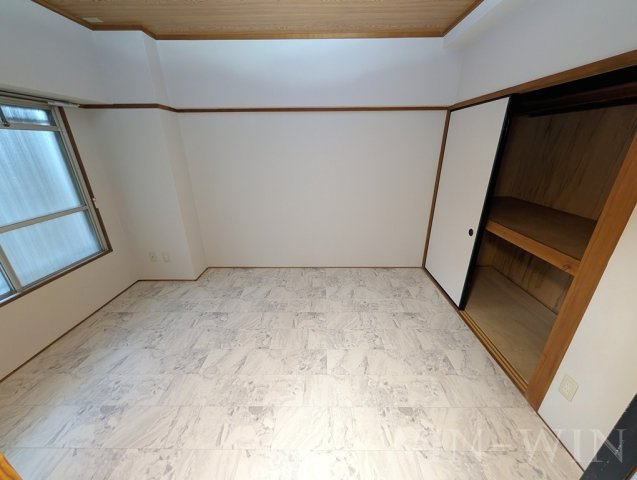 オリエンタルハイツの寝室