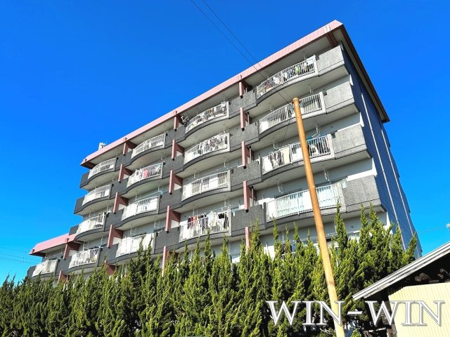 オリエンタルハイツの外観