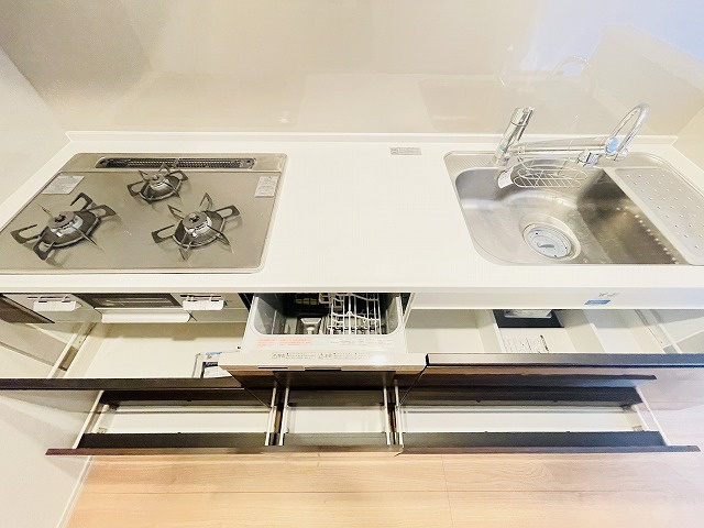【キッチン】 | センターマークスタワー | 食洗機つきなので、忙しい朝もサッと片づけできていつでもキレイなキッチンをキープできます