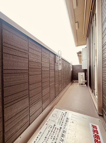 デーヴァ林崎のバルコニー