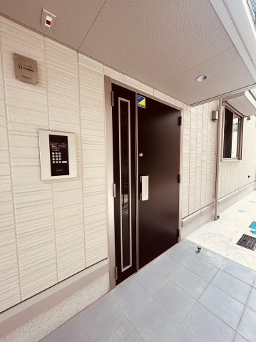 デーヴァ林崎のエントランス