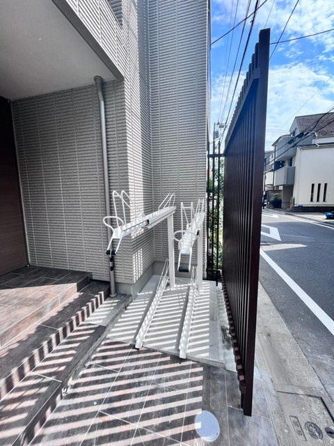 ＲＩＣＫＹ浜田山のエントランス|★自転車駐輪可★