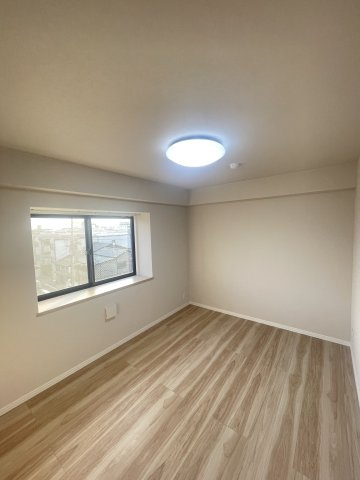 【洋室】サンヴェール京都西陣 