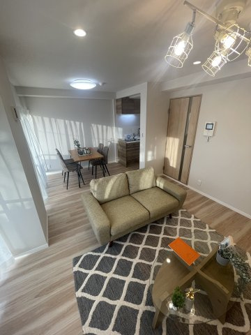 【居間・リビング】サンヴェール京都西陣 