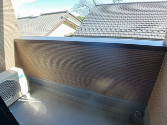 【バルコニー】 | ヒカルサ土浦神立ウエスト | 暖かな日差しのふりそそぐバルコニー