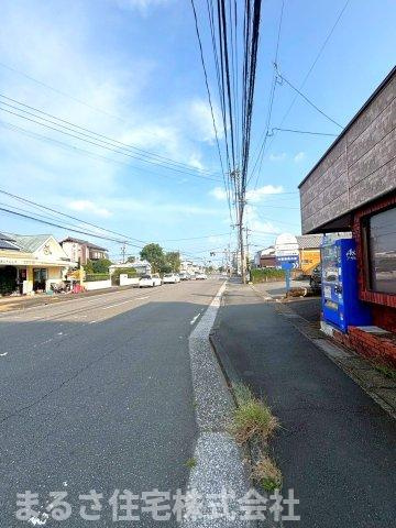 恒久３丁目　売地の前面道路含む現地写真