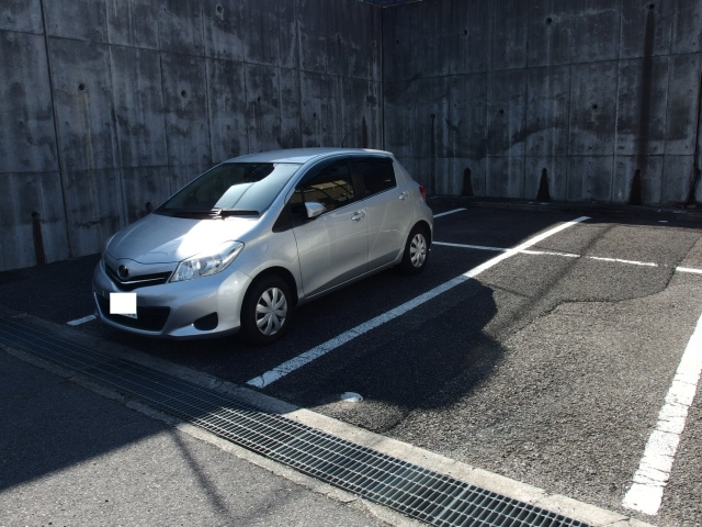 シャルマン松橋Aの駐車場