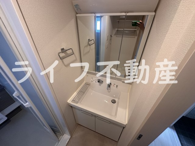 H&B吉田の独立洗面台|独立洗面化粧台が付いています