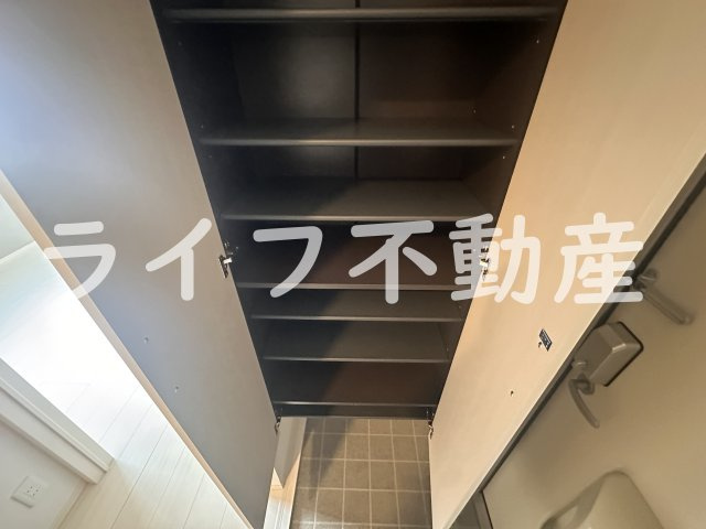 H&B吉田の収納|小物を収納するのに便利です